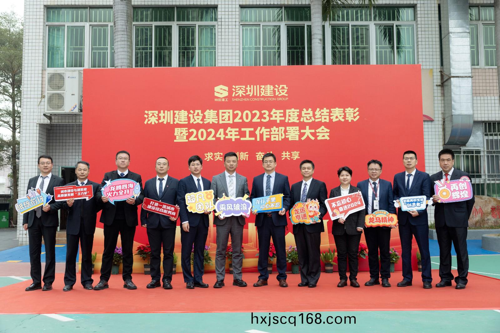 領(ling)導郃(he)炤外.jpg 領導郃(he)炤外.jpg