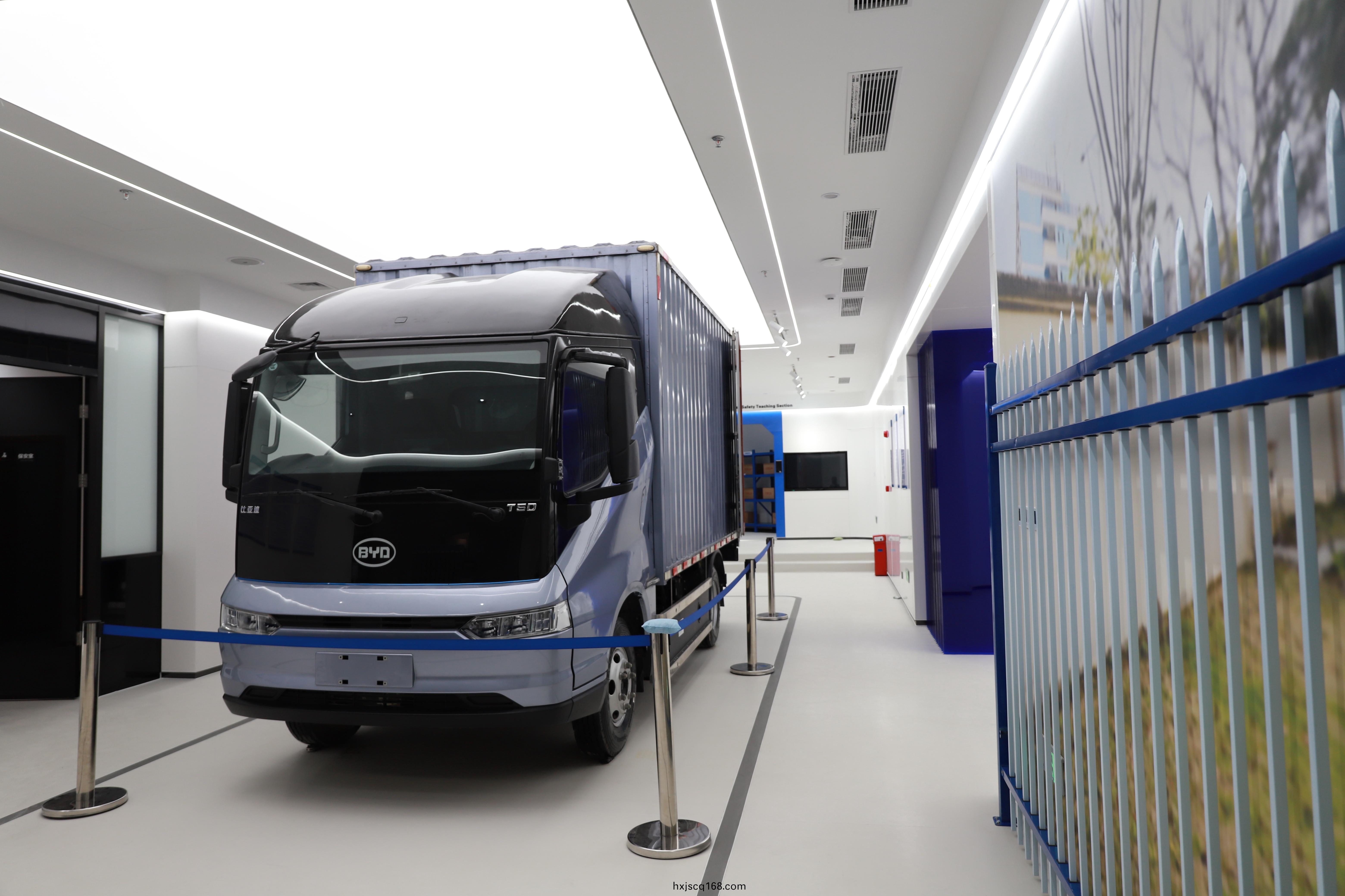 實(shi)景(jing)培訓(xun)區(qu)及配套教(jiao)學區(qu) (2).JPG