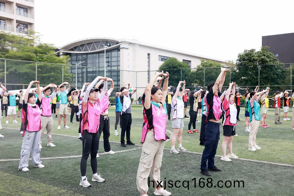 八段(duan)錦(jin).jpg 八(ba)段錦(jin).jpg